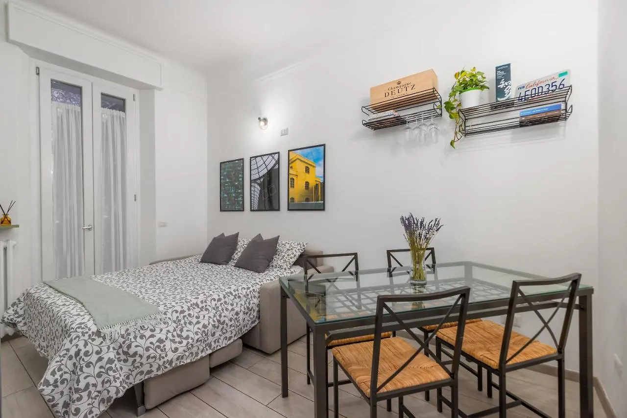 Apartament Giardino San Siro Stadium - Free Parking, Private Garden Mediolan Włochy